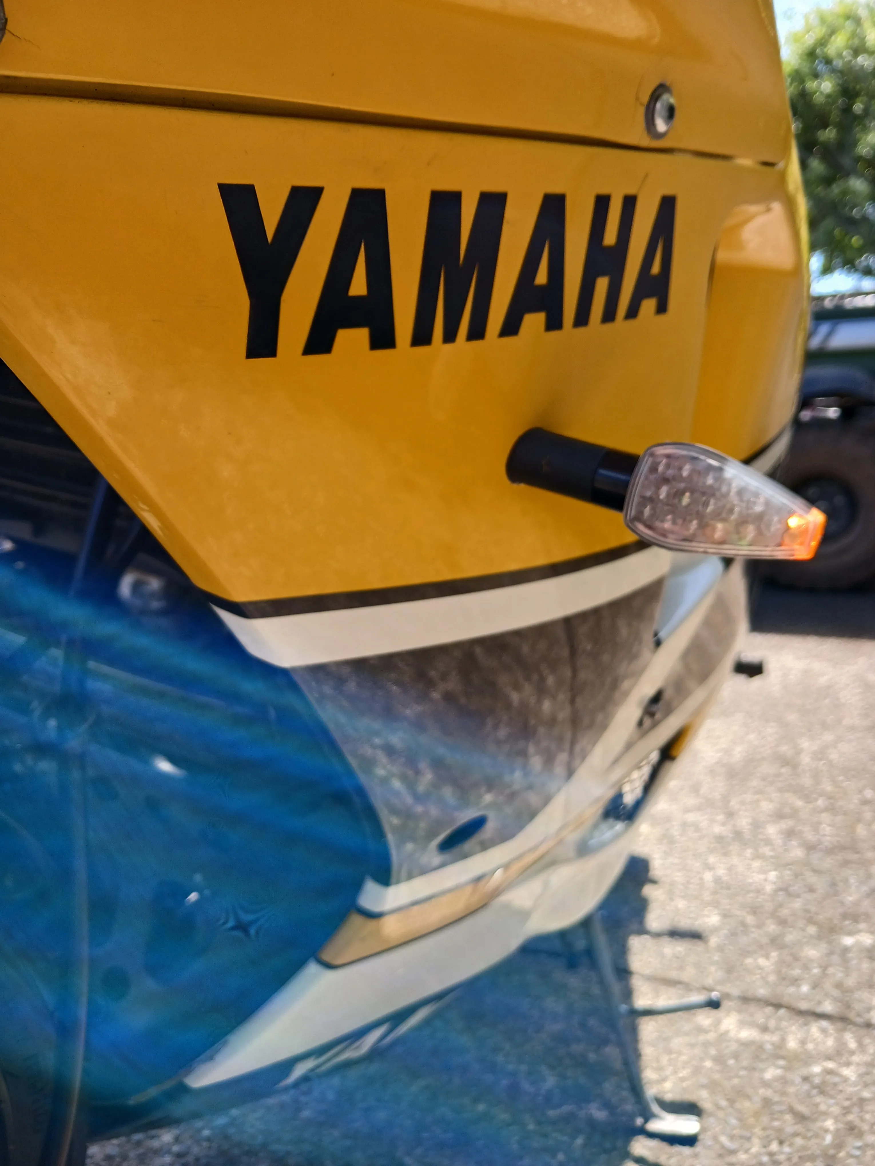 1987: Yamaha FZR 1000