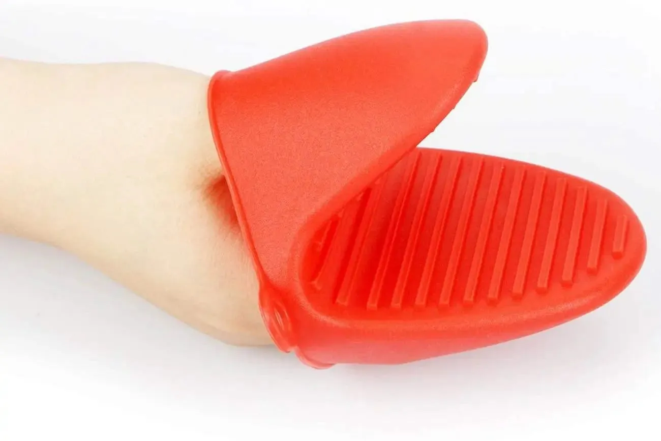 2 Pieces silicone heat resistant cooking pinch mitts, mini oven mitts