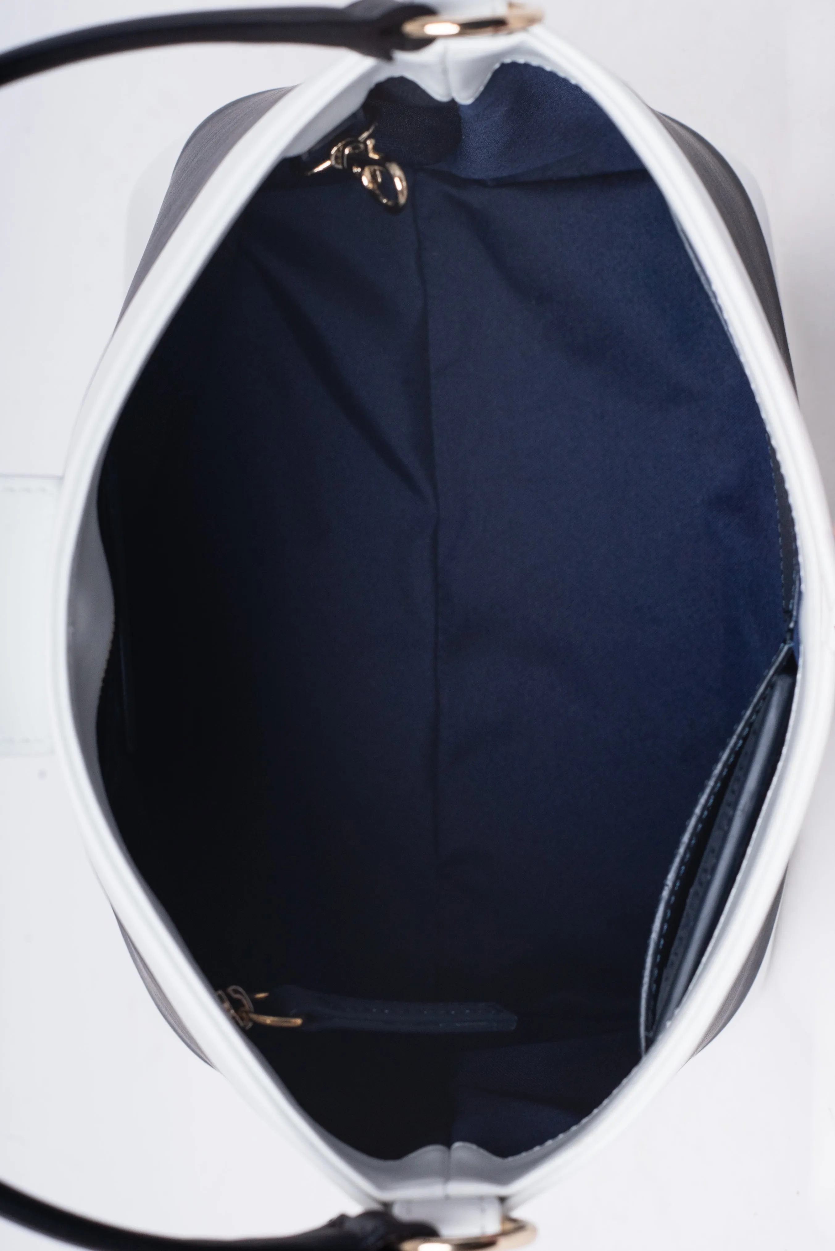 BAO Bucket Bag