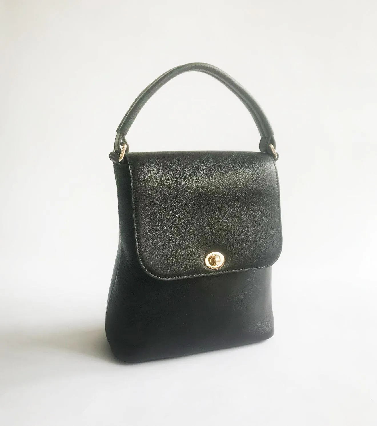 Bucket bag black