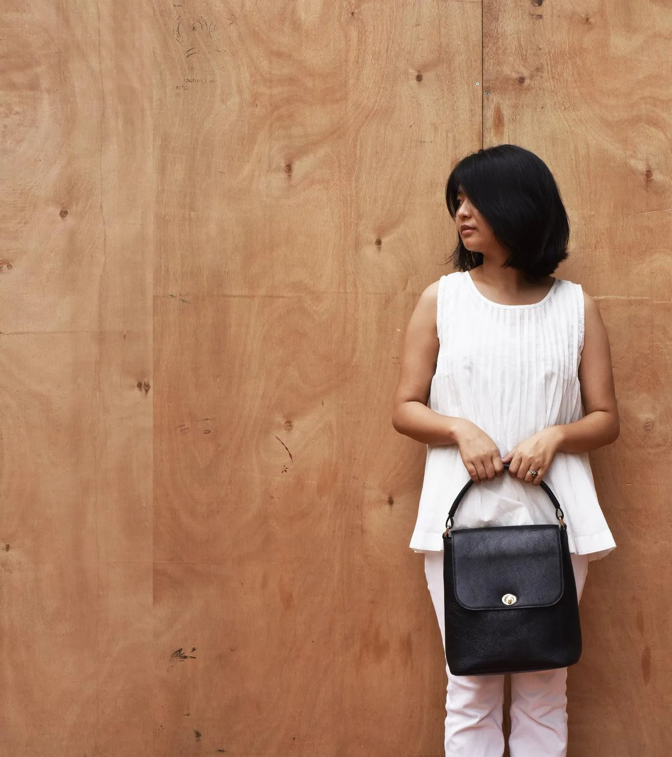 Bucket bag black