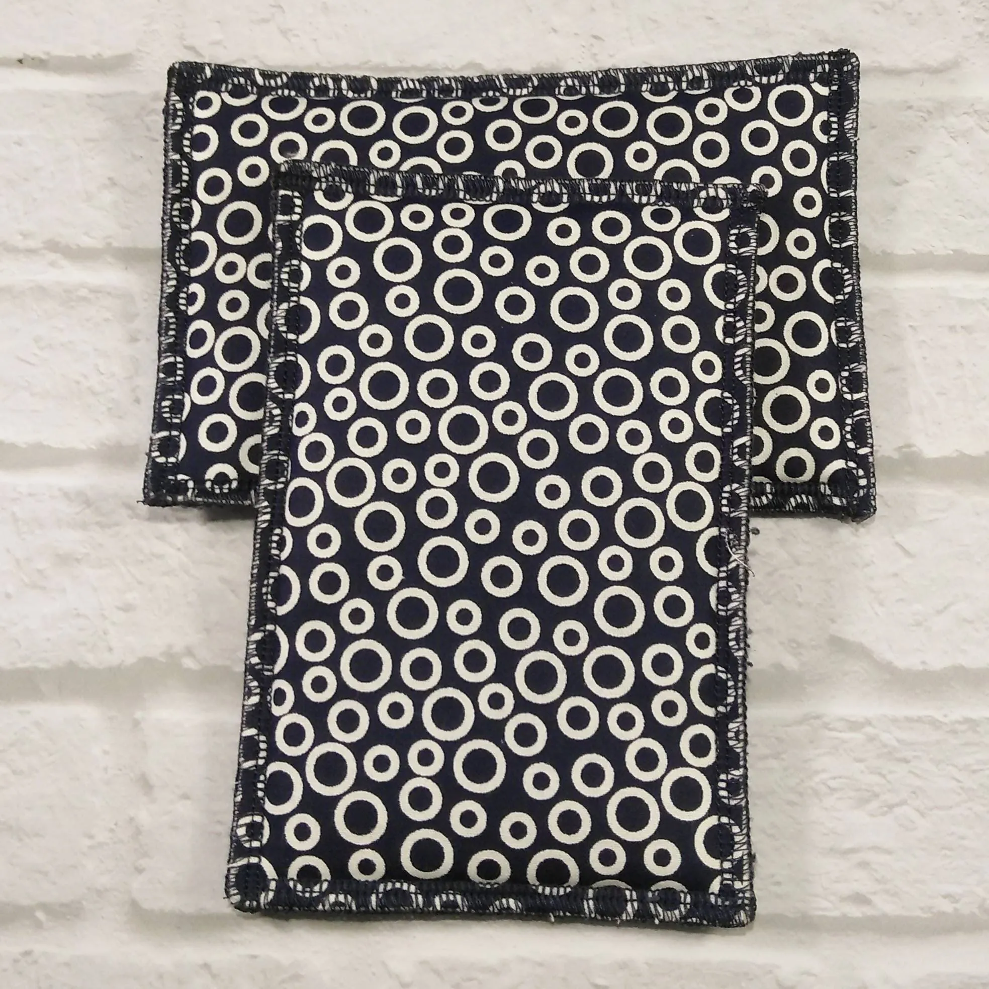 Eco-friendly sponge dark color