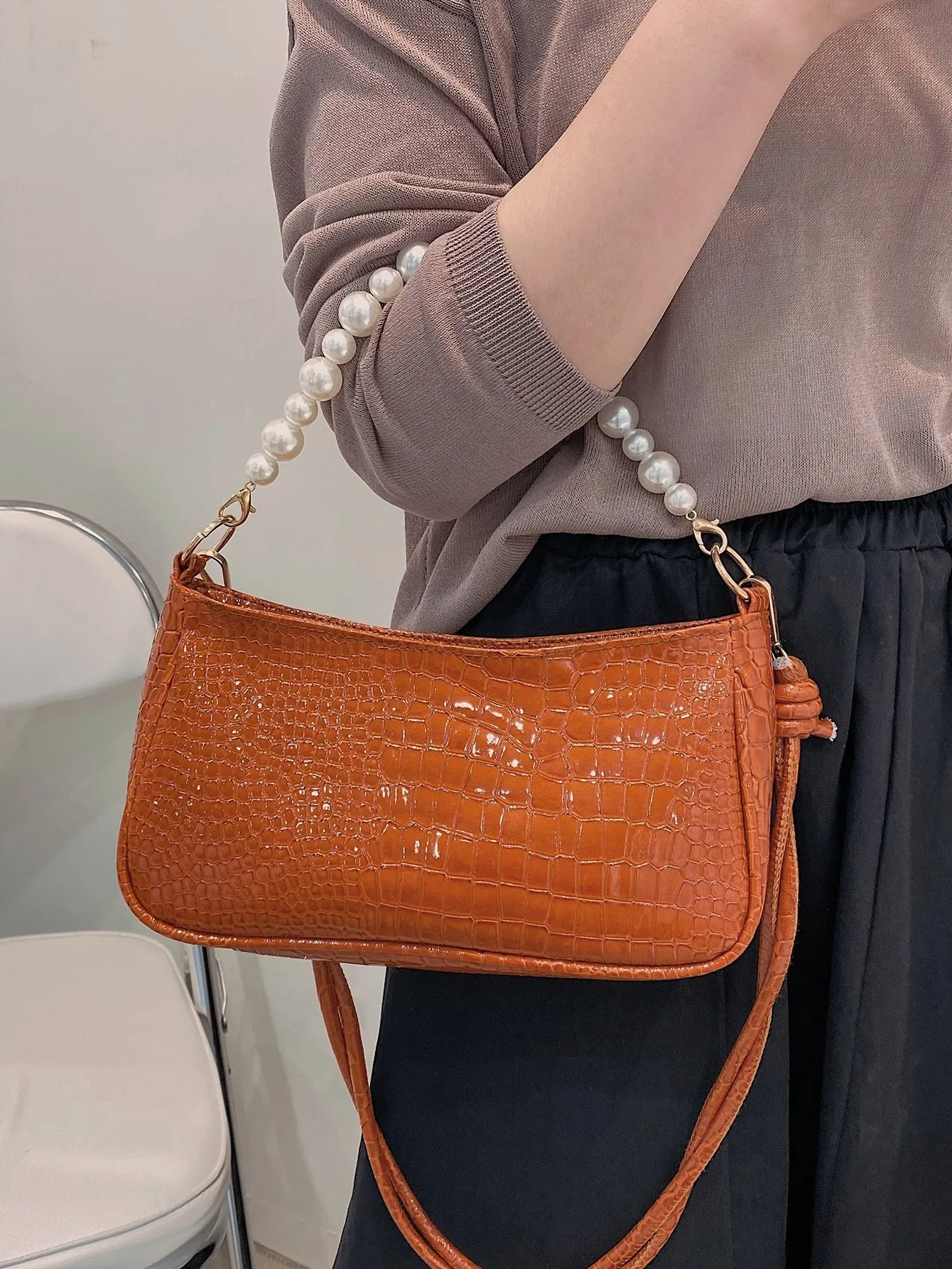 Faux Pearl Decor Croc Embossed Baguette Bag