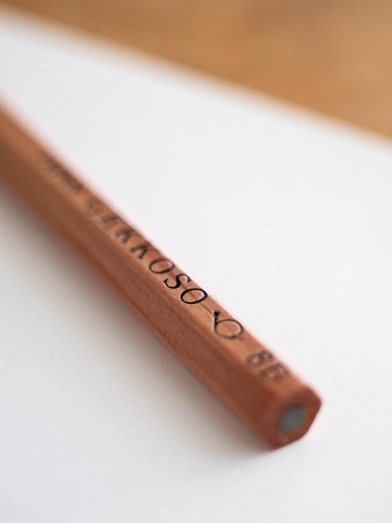 Gekkoso 8B Pencil