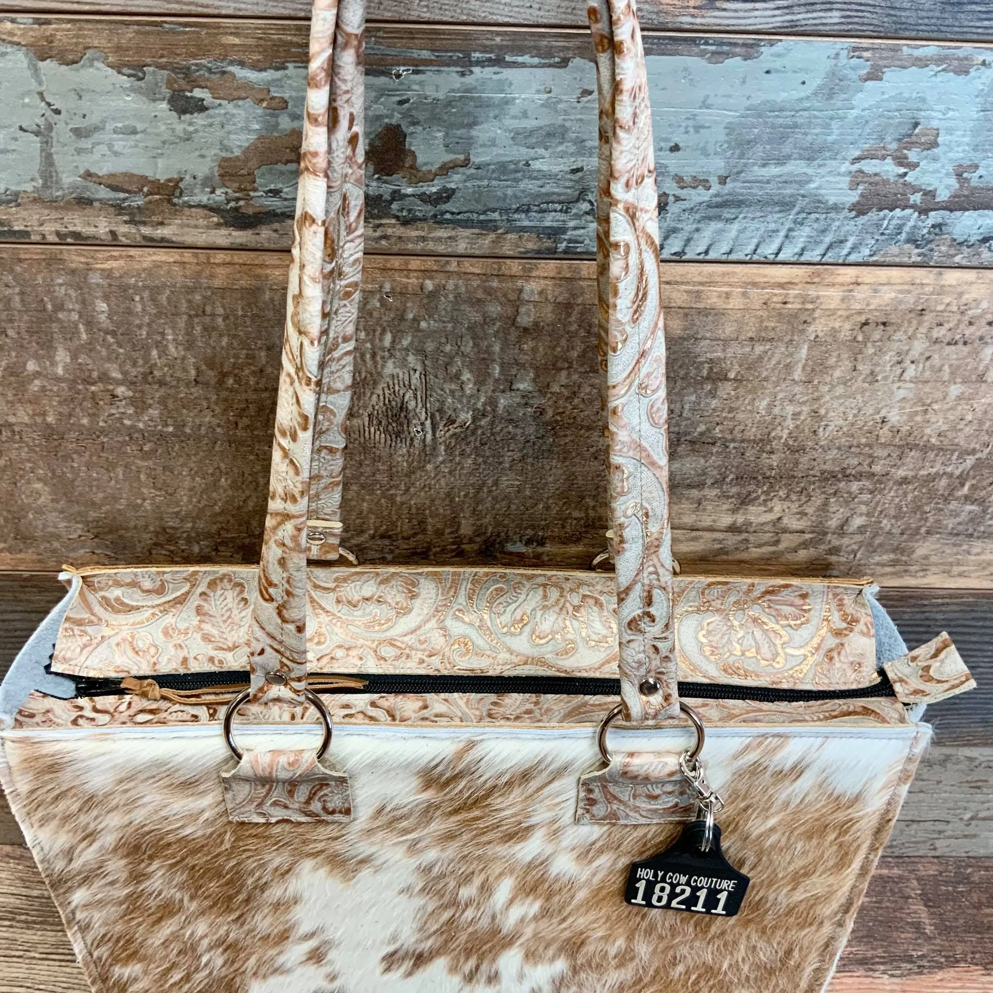 Get Outta Town Tote - #18211