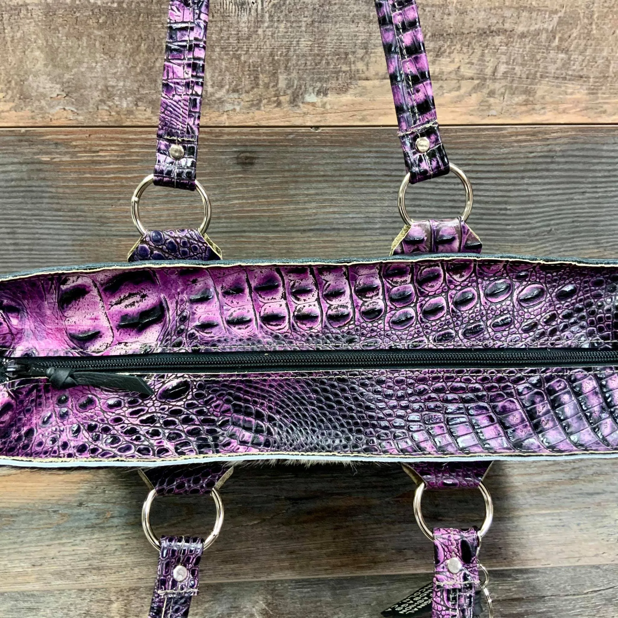 Get Outta Town Tote - #22862