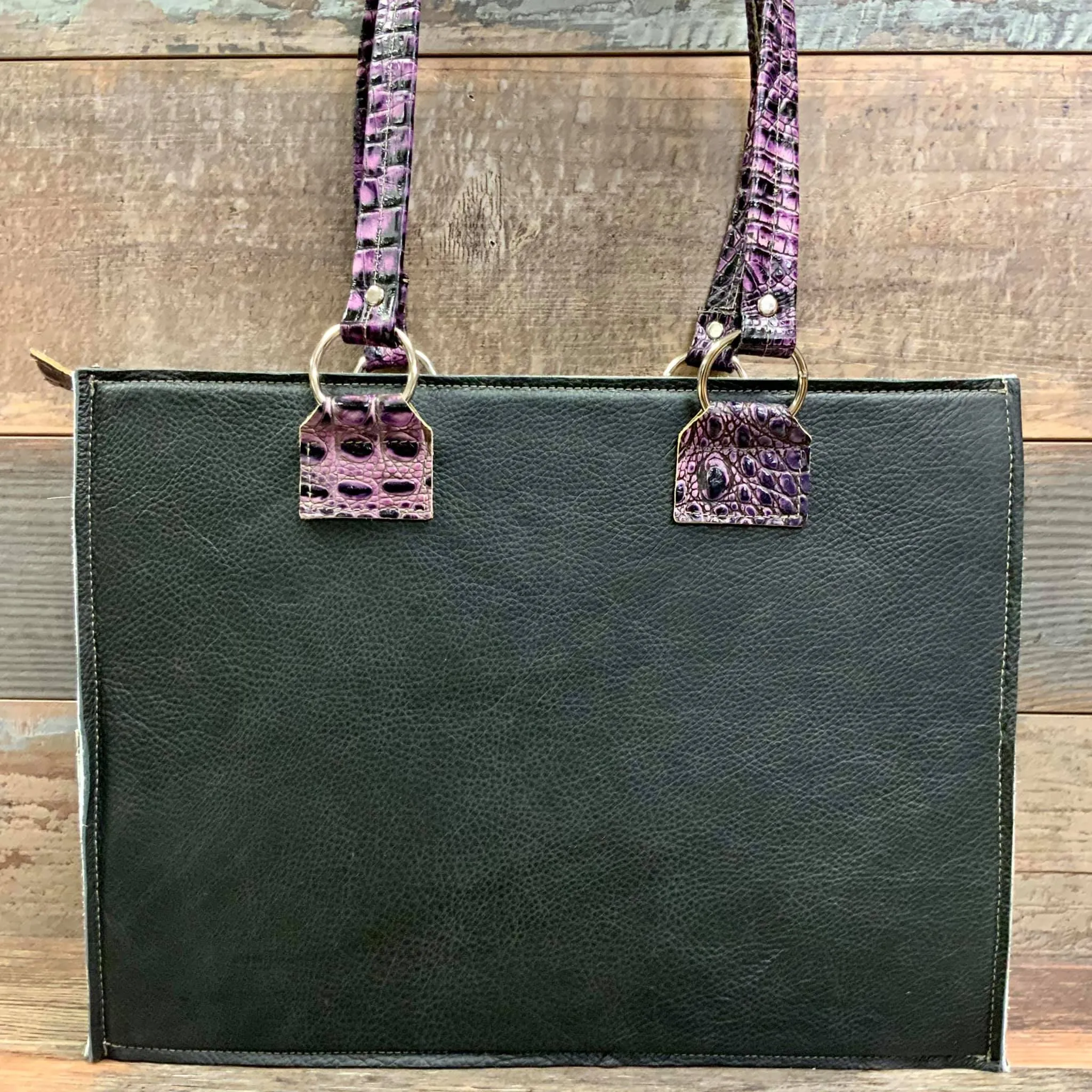 Get Outta Town Tote - #22862
