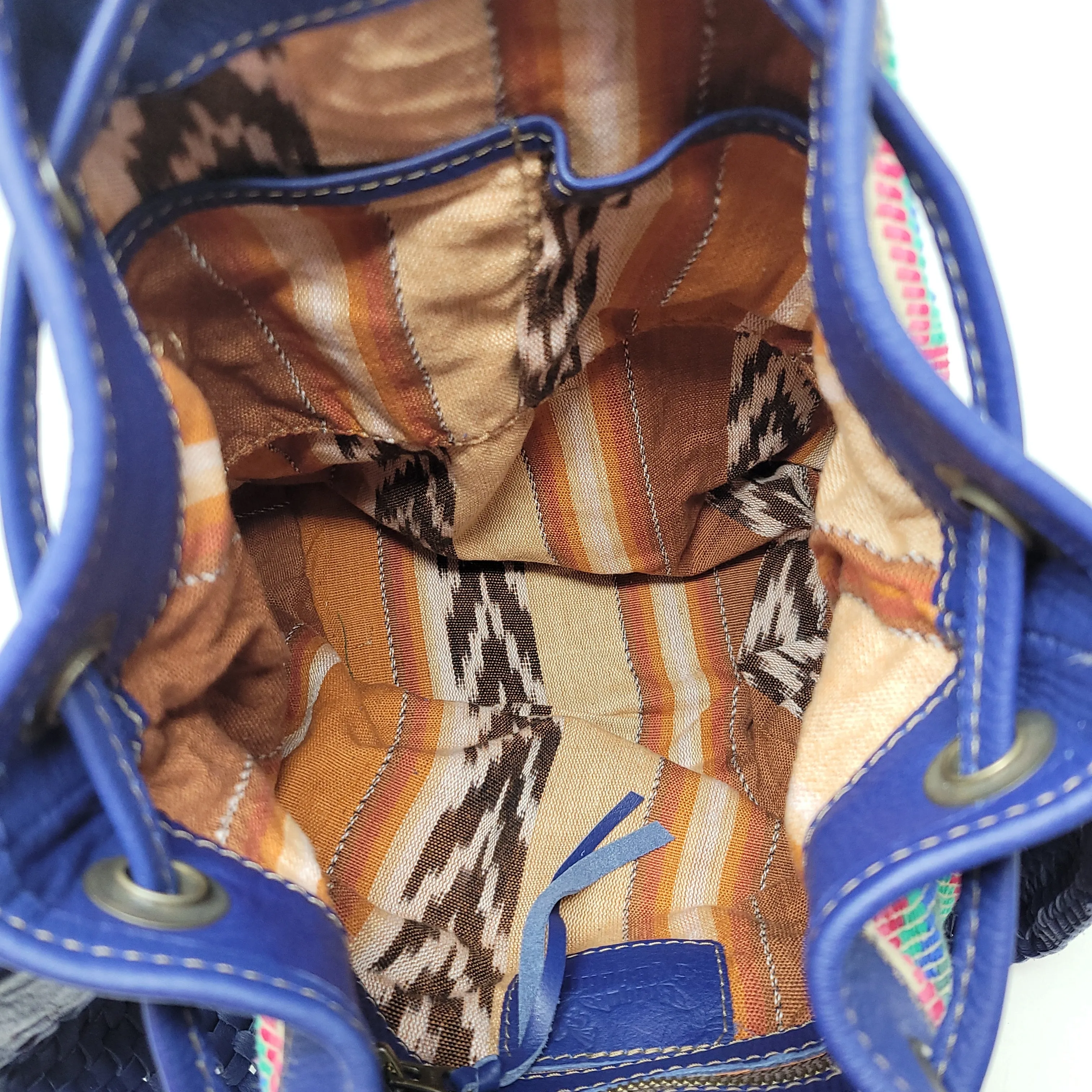 LARGE NEW WEAVE BUCKET BAG BLUE/CREAM
