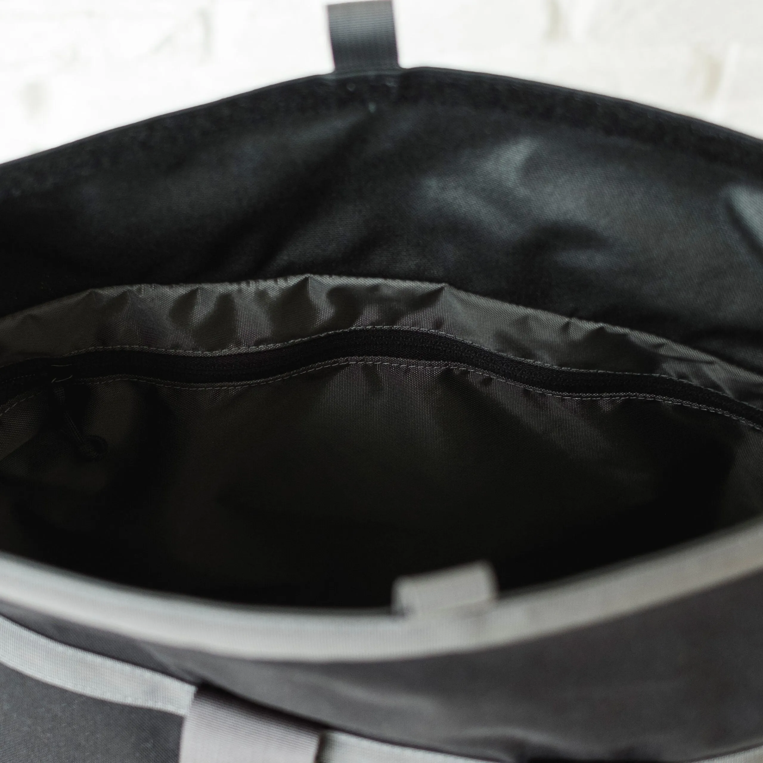 LAST US BAG | FORT Senior Personal Utility Lift Bag (LUSB161)