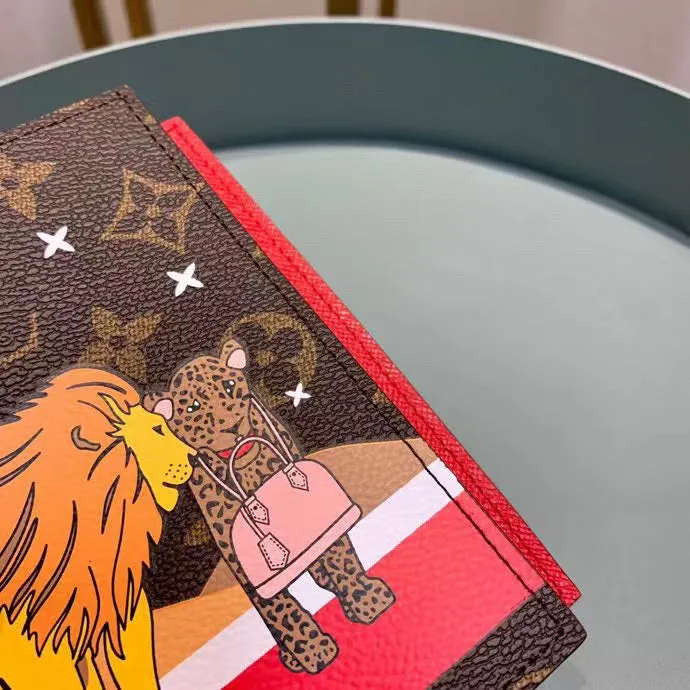 LB642 Passport Cover / 3.9x5.5x1inch
