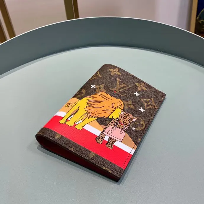 LB642 Passport Cover / 3.9x5.5x1inch