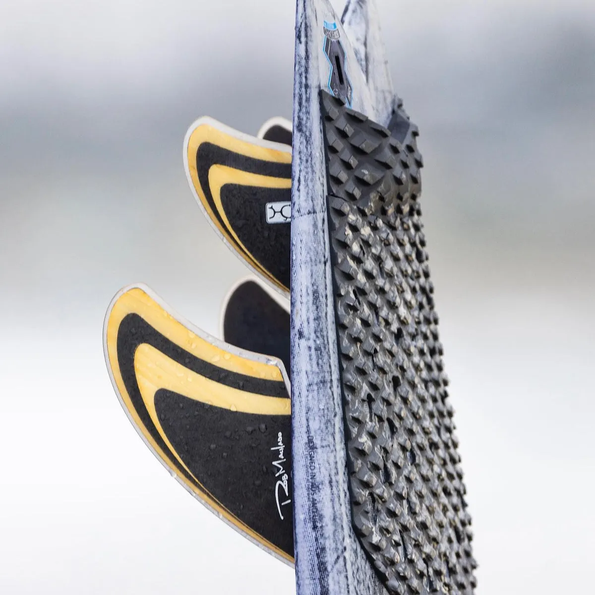 Machado Seaside 5'10 - Volcanic - Futures