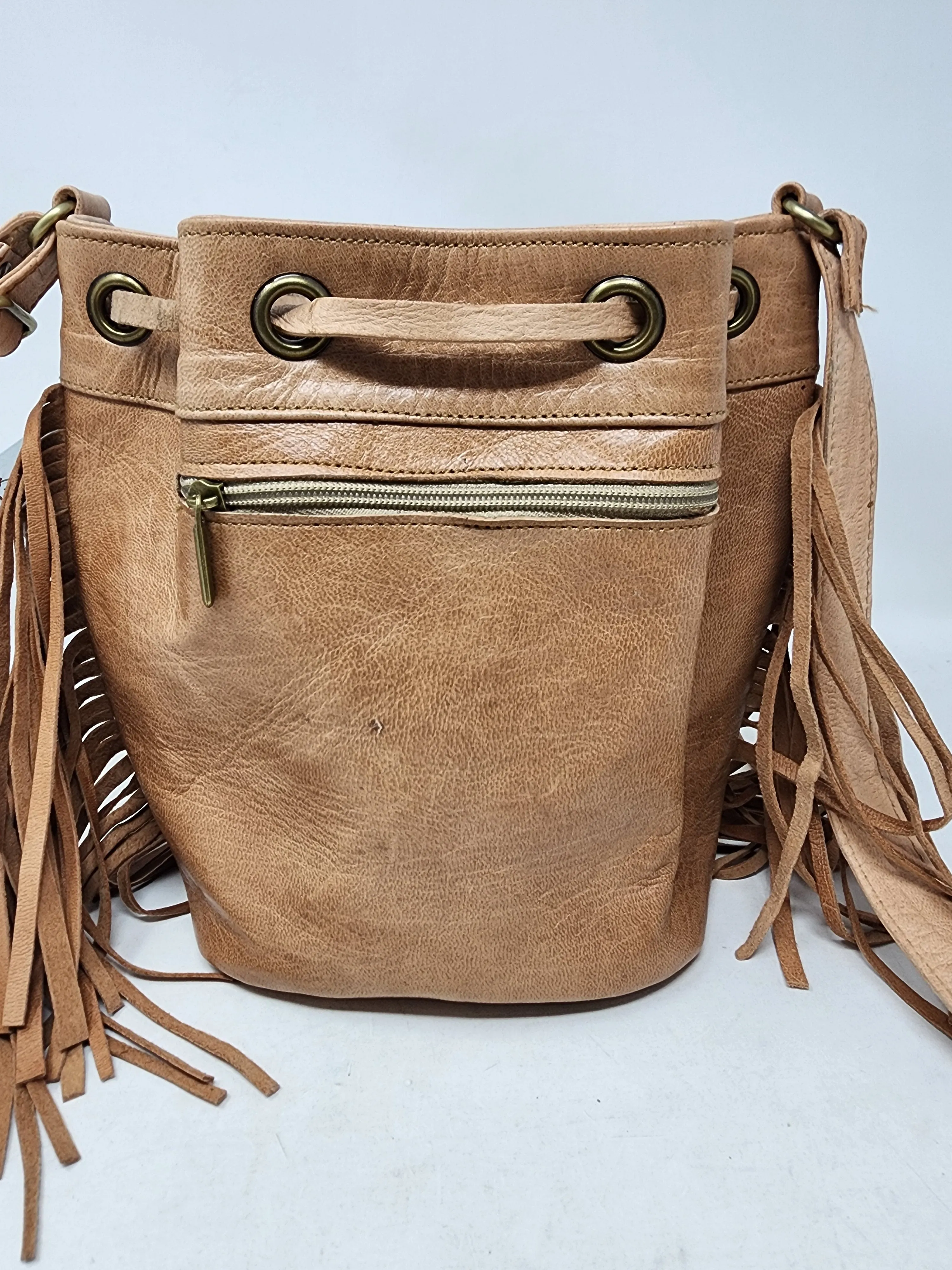 MINI COIN BUCKET BAG COGNAC
