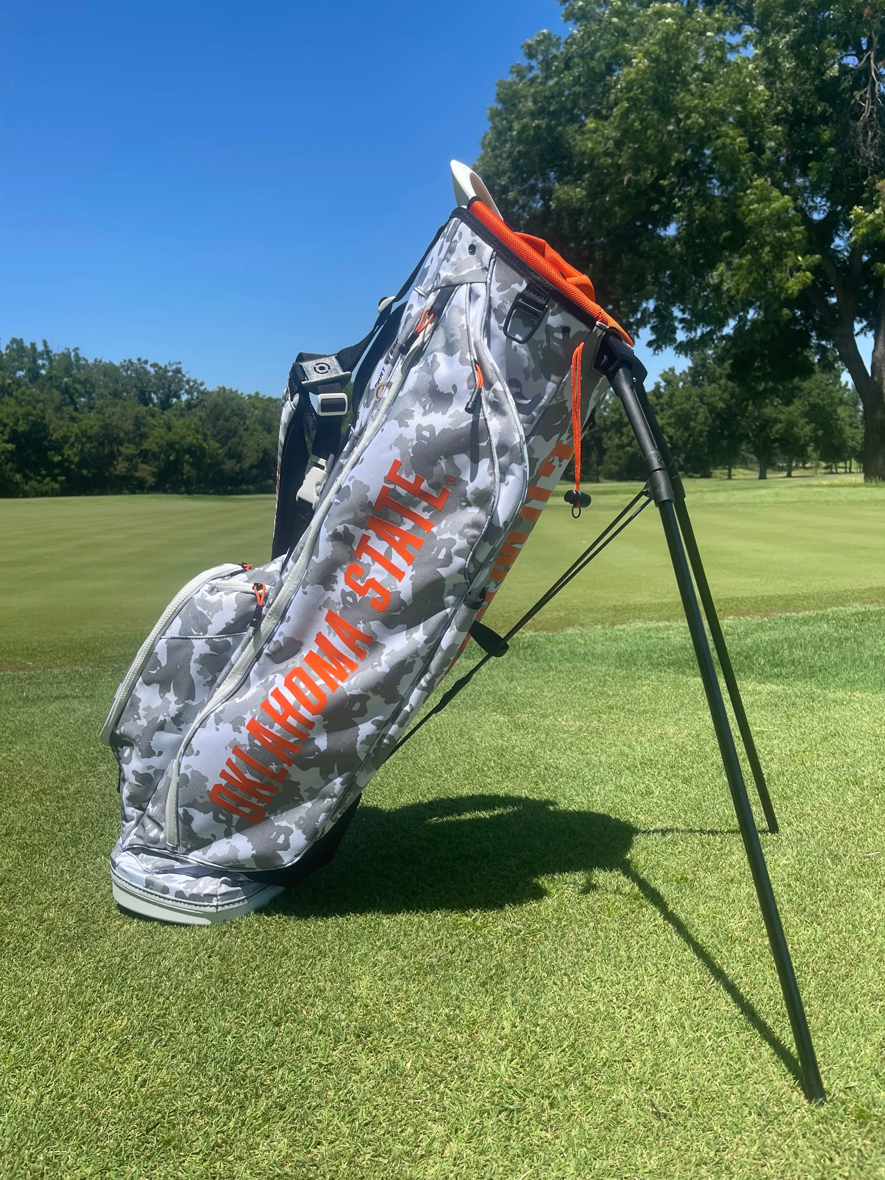 Ping Hoofer Lite Swinging Pete Camo Pattern Golf Bag-White