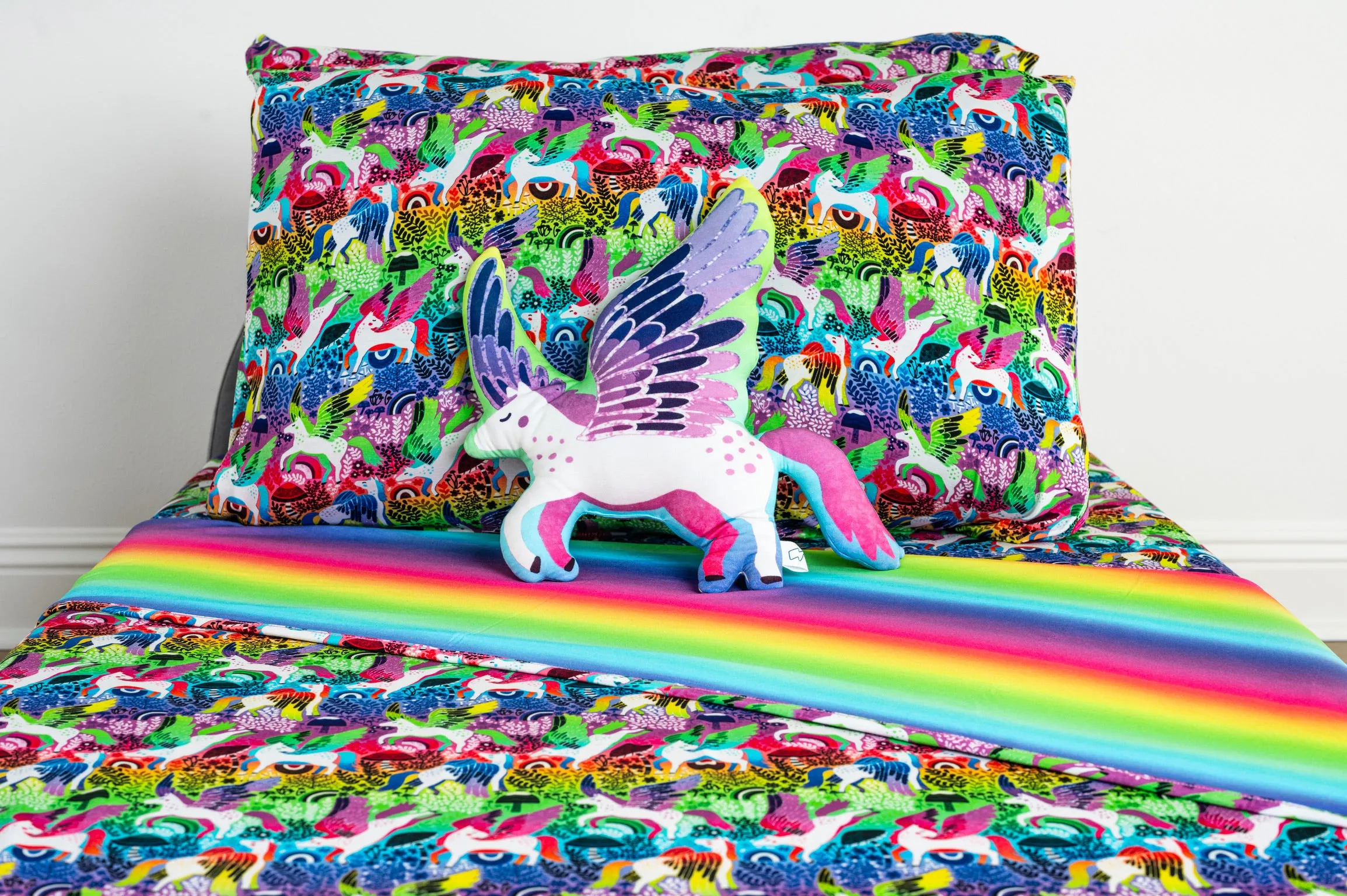 Rainbow Pegasus | Rainbow Gradient Great Grand Lovey