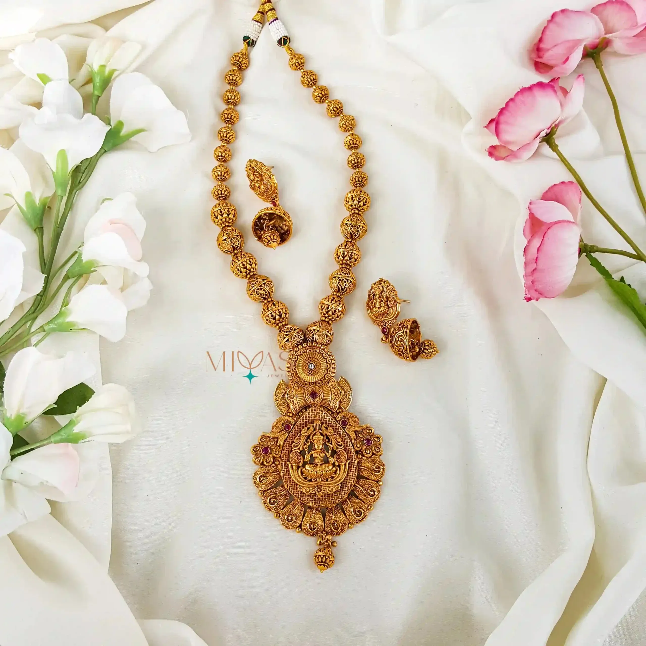 Stunning Crafted Lakshmi Motif Beaded Haram