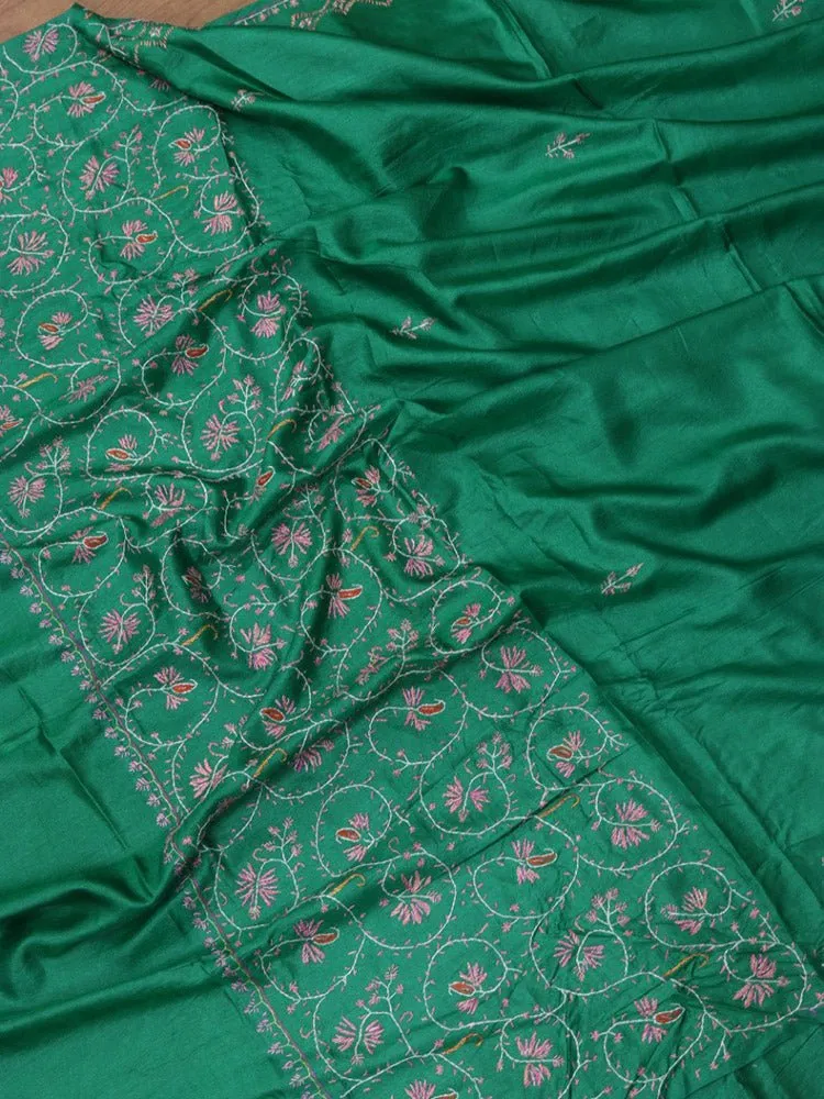 Stunning Green Sozni Work Kashmiri Silk Saree with Embroidery