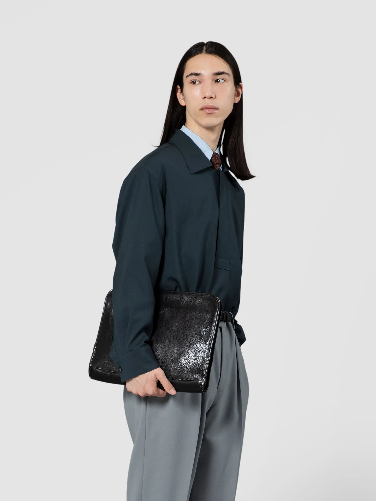Urbano Clutch