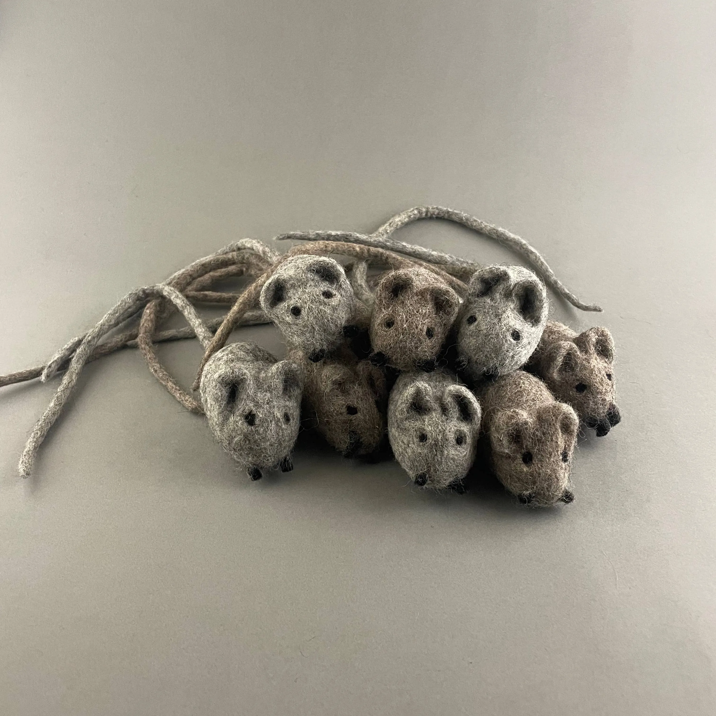 Whisker Whimsy: Handmade Cute Cat Mouse Toy for Your Furry Friend